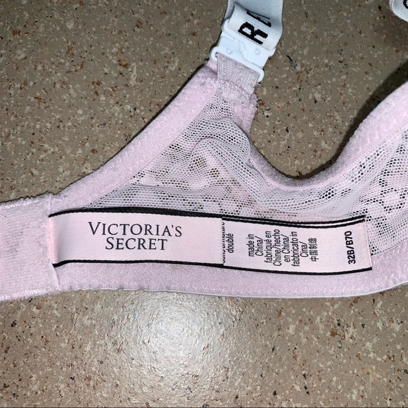 Victoria’s Secret Light Pink Lace Logo Strap Lined No-Wire Bra Size 32B - Picture 6 of 6